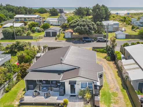 118 Rua Avenue, Waitarere Beach