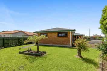 19 Sturges Road, Henderson