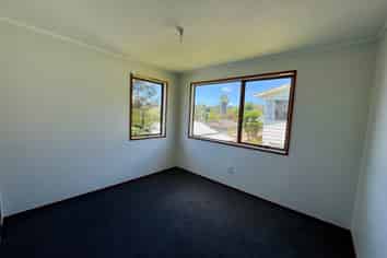 a/74 Solar Road, Glen Eden