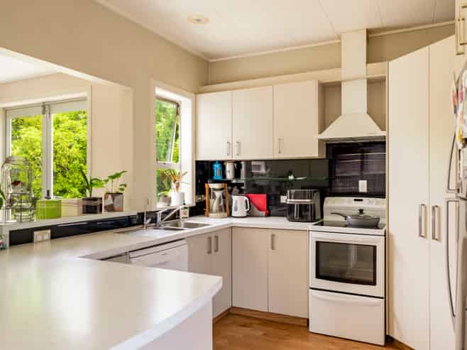 24 Tom Parker Avenue, Marewa