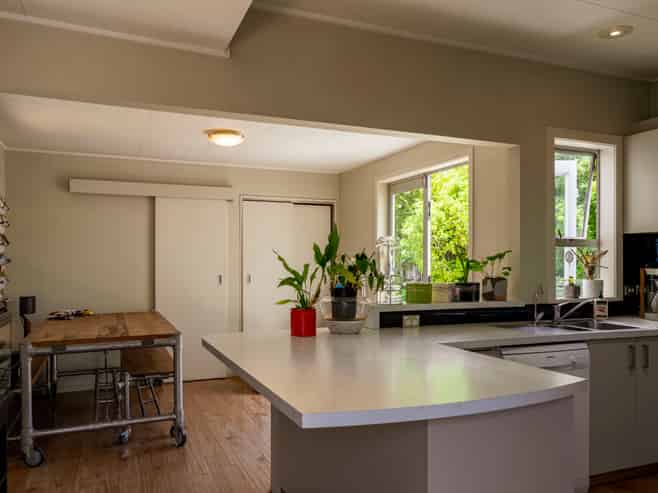 24 Tom Parker Avenue, Marewa