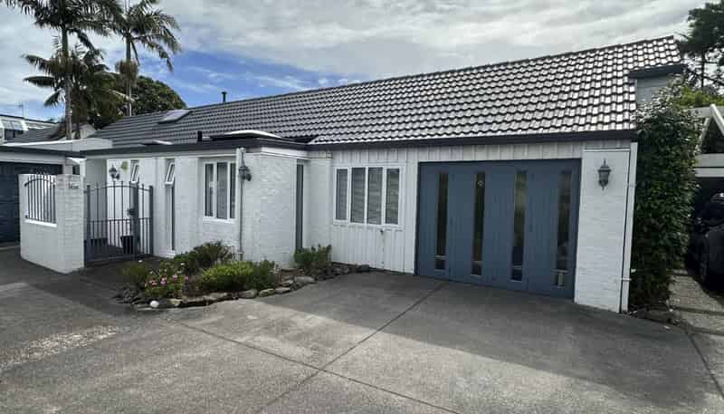 16A Red Bluff Rise, Campbells Bay