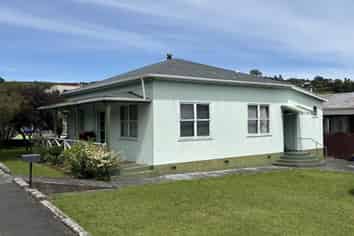 72 Tipahi Street, Nelson South