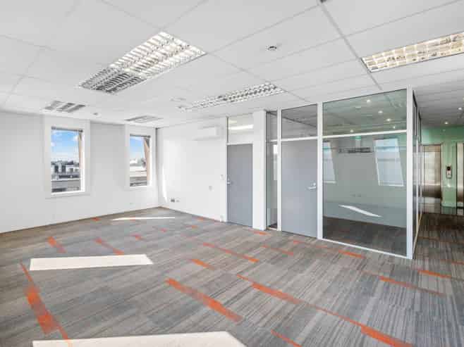 Modern Office Space – 328 Durham Street North