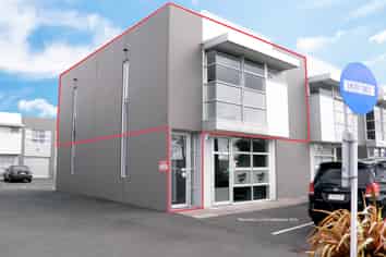 Well Presented First Floor Office