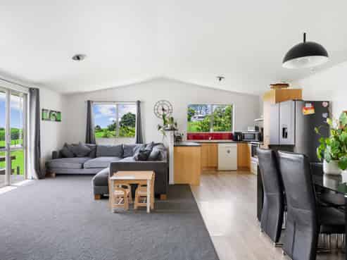 1822 State Highway 12, Paparoa