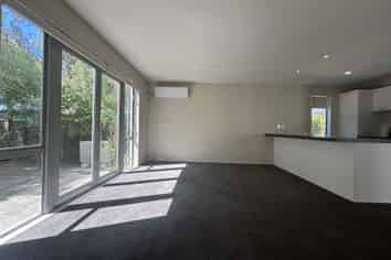 79a Bishop Street, Saint Albans