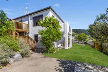 11 Olympus Way, Richmond