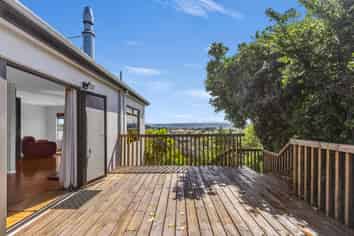 11 Olympus Way, Richmond