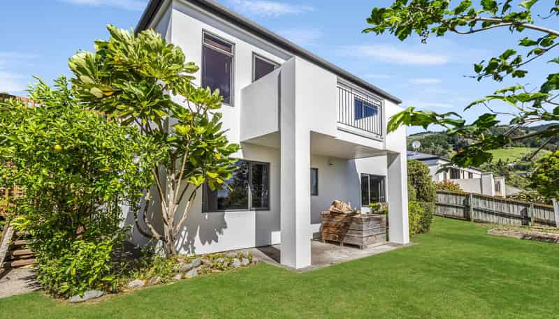 11 Olympus Way, Richmond