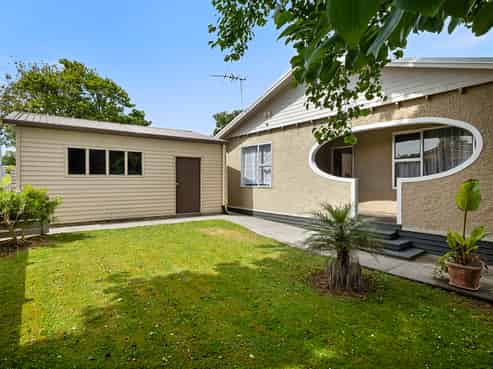 1B Silby Street, Waitara