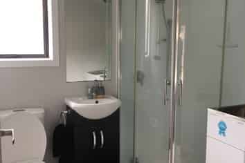 24c Hogan Street, Hamilton East