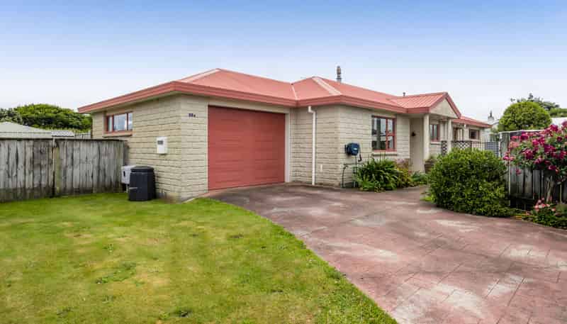 26C Dixon Avenue, Hawera
