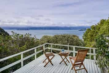 A/143 Barnard Street, Wadestown