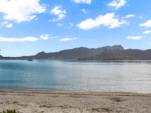 46 One Tree Point Road, One Tree Point