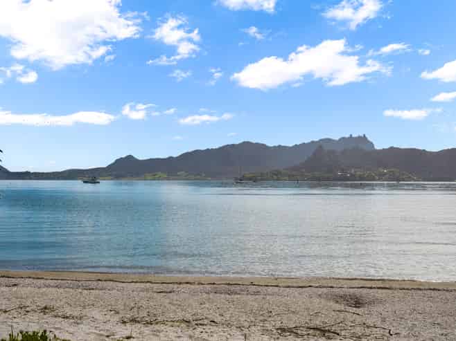 46 One Tree Point Road, One Tree Point