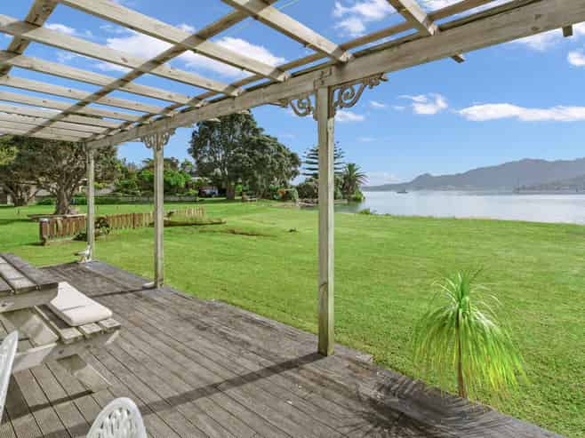 46 One Tree Point Road, One Tree Point