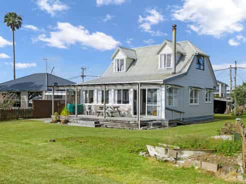 46 One Tree Point Road, One Tree Point