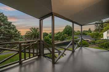 17 Palmetto Place, Goodwood Heights