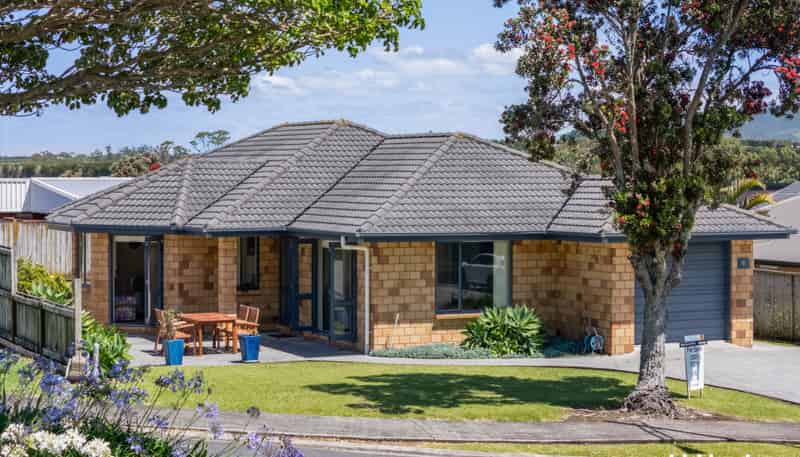 16 Reo Crescent, Waihi Beach