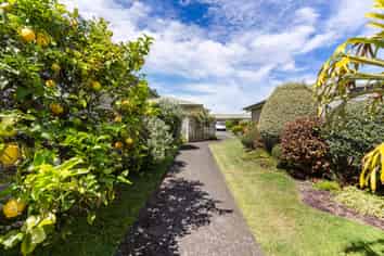 50/8 Village Place, Tuakau