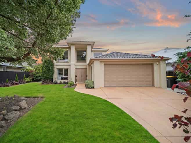 53 Woodhurst Drive, Casebrook