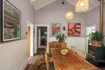 605 Willowpark Road North, Hastings