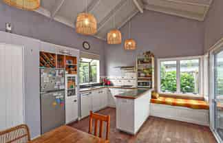 605 Willowpark Road North, Hastings