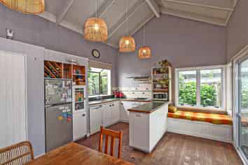 605 Willowpark Road North, Hastings