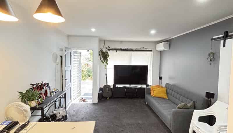 3/35 Brixton Road, Mount Eden