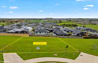 16 Maratupu Way, Pukekohe