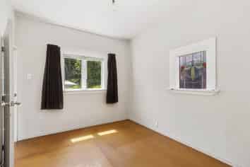 52 Main Road, Titahi Bay