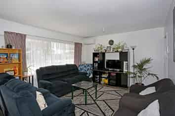 2/105 Panama Road, Mount Wellington