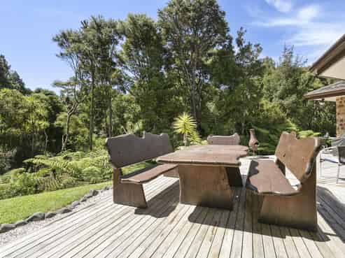 240 Pine Valley Road, Dairy Flat