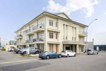 1A/11 London Street, Hamilton Central