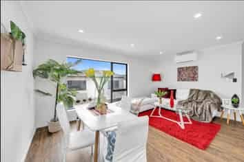 8/50 Tiverton Road, Avondale