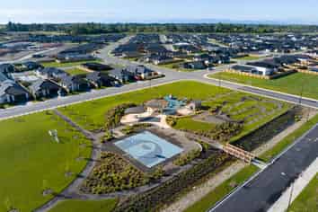 17 Wilkin Road, Woodend