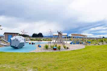 35 Derbridge Street, Woodend