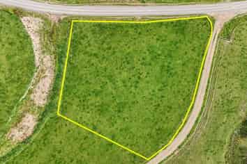  Te Mahoe Road, Mokau