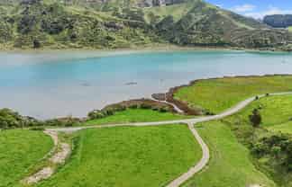  Te Mahoe Road, Mokau