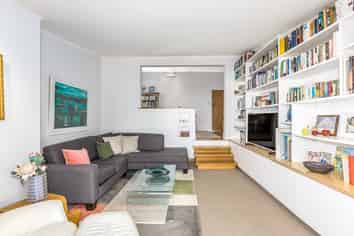 69 Herald Street, Berhampore