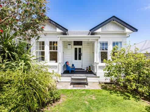 69 Herald Street, Berhampore