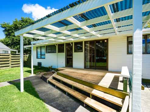 18 Fairdale Avenue, Papakura