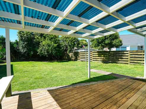 18 Fairdale Avenue, Papakura