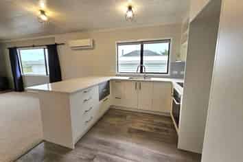 23 Humphries Street, Inglewood