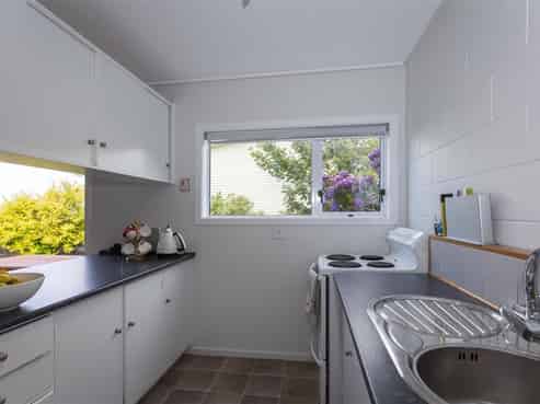 B/3 Oakleigh Street, Maungaraki