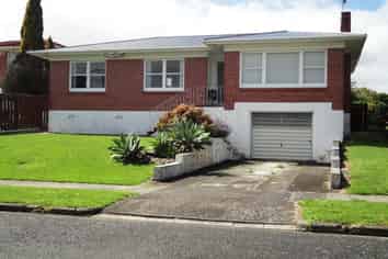 85 Tiraumea Drive, Pakuranga