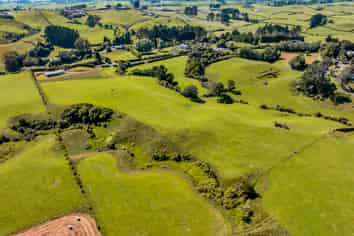  Upland Road, Egmont Village