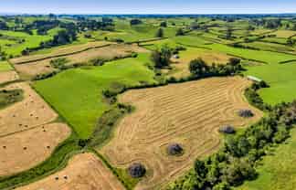  Upland Road, Egmont Village