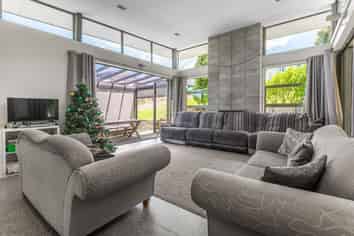 2/36 Penney Avenue, Mount Roskill